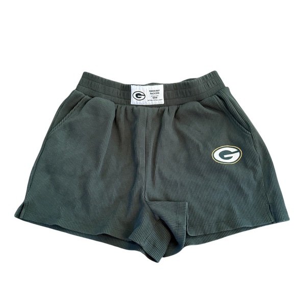 WEAR by Erin Andrews Women's Green Bay Packers Lounge Set - Picture 3 of 6
